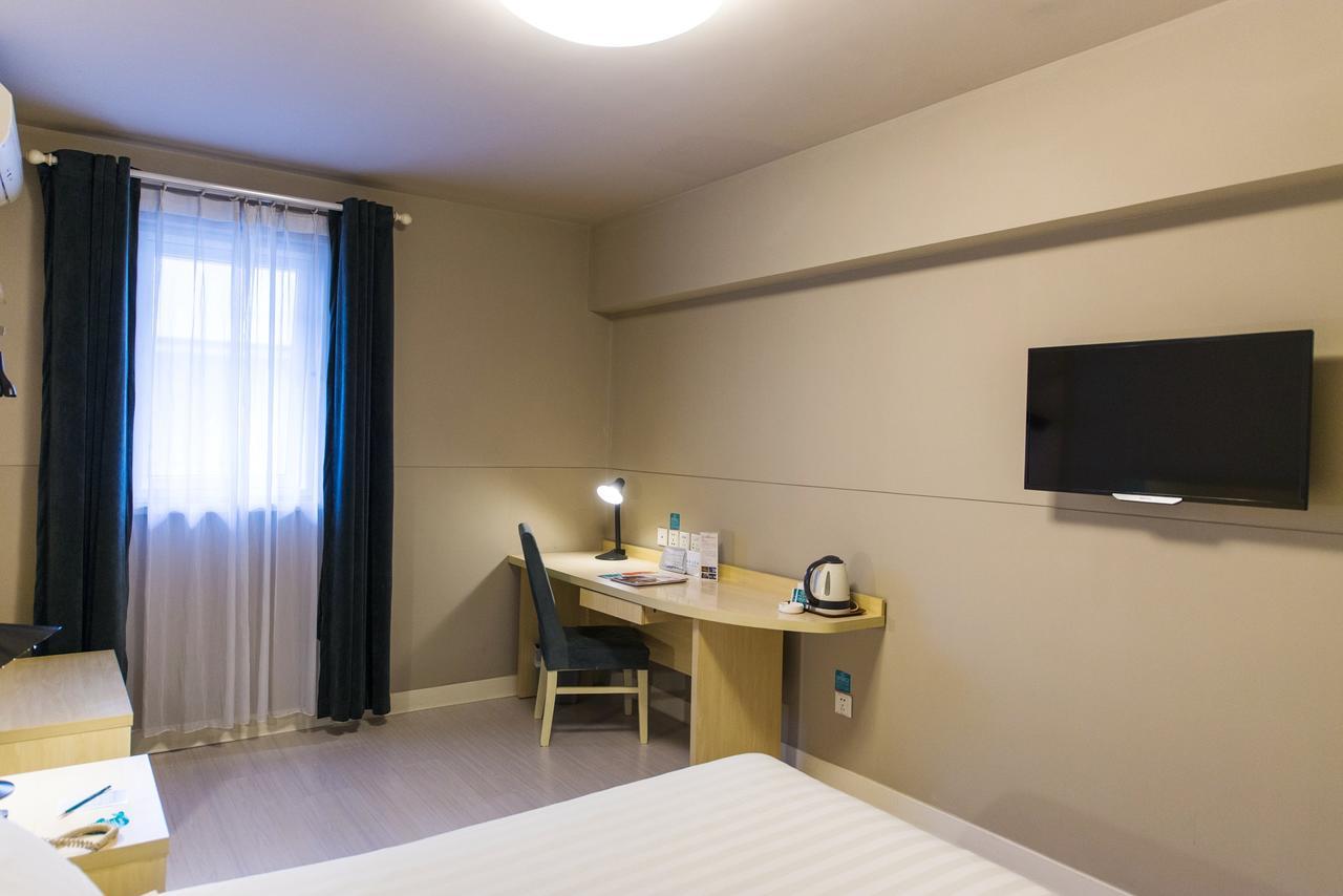 Jinjiang Inn Select Qingdao Henan Road Railway Station Extérieur photo