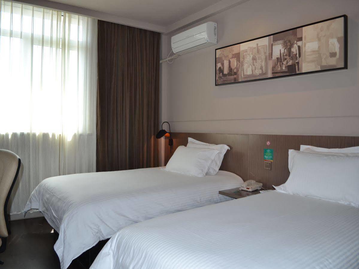 Jinjiang Inn Select Qingdao Henan Road Railway Station Extérieur photo